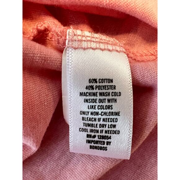 Bonobos Men’s Flamingo Pink V-Neck Casual Standard Fit T-Shirt Size: Medium - Picture 5 of 5